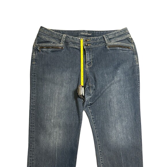 Lane Bryant Medium Wash Mid-Rise Straight Leg Jeans Zipper Pockets Size 22 Plus - Picture 4 of 8